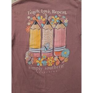 Simply Southern T-Shirt Sz M Pink Teach‎ Love Academia Scholar Preppy Artsy NWT